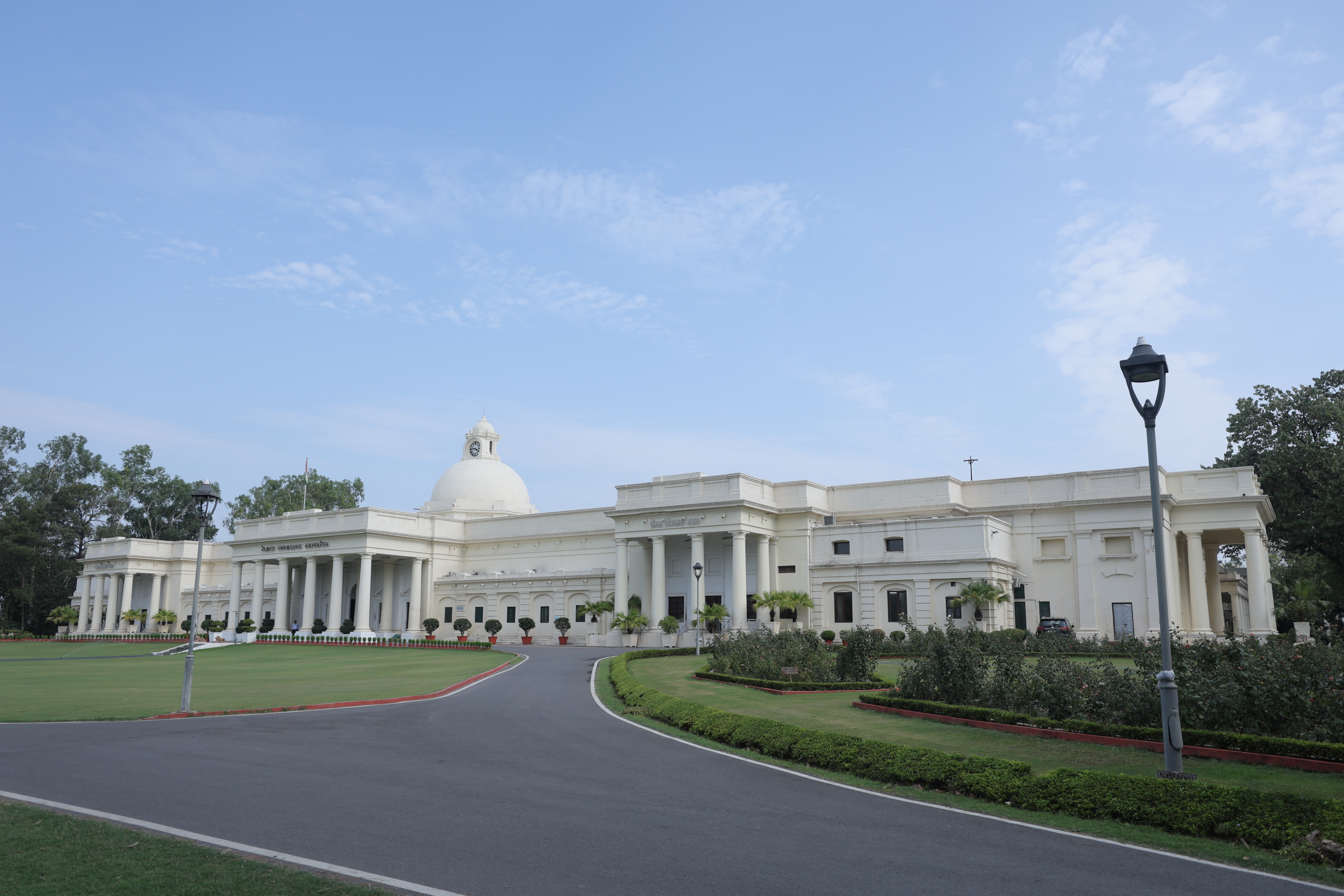 iHUB DivyaSampark,IIT Roorkee Certification in Product Management with Applied AI Program: One Classroom, Infinite Perspectives